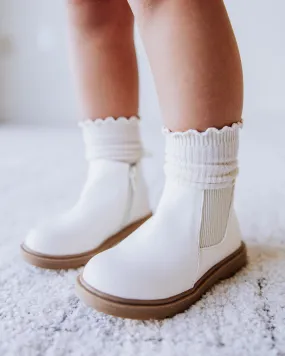 Chelsea Boots - Ivory