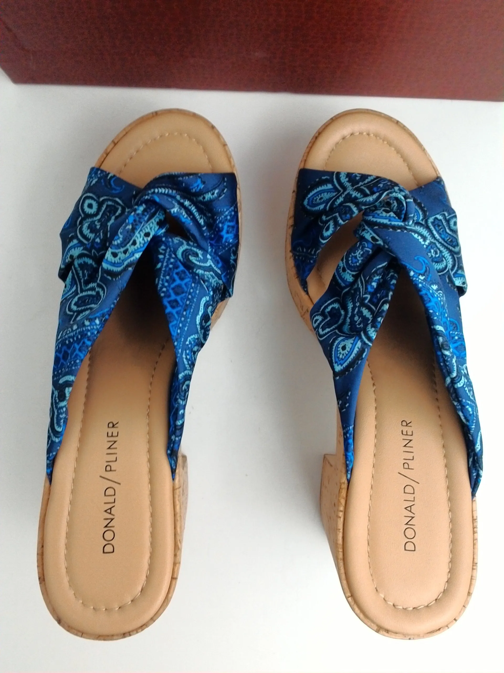 Donald Pliner Women's Beeya Fabric, Blue Platform Sandal Size 7.5 M