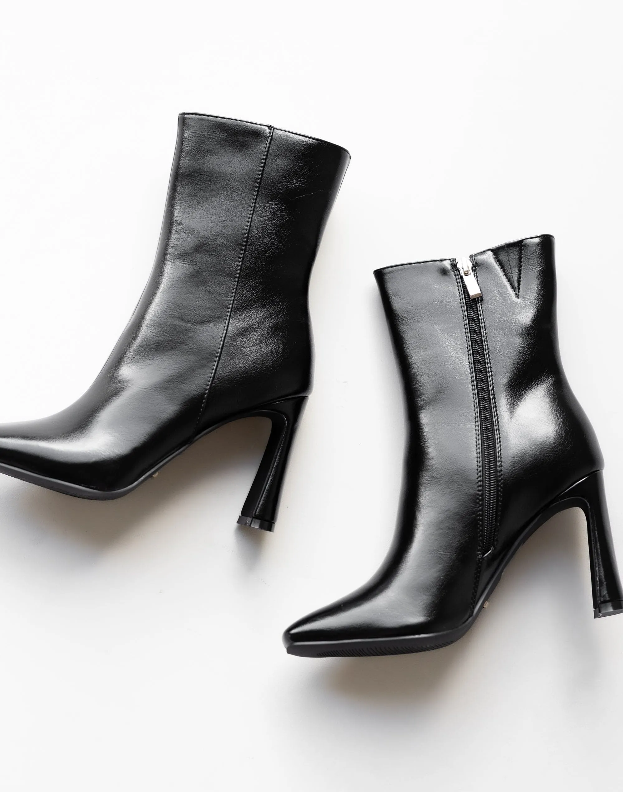 Emira Boots (Black Shimmer) - By Billini