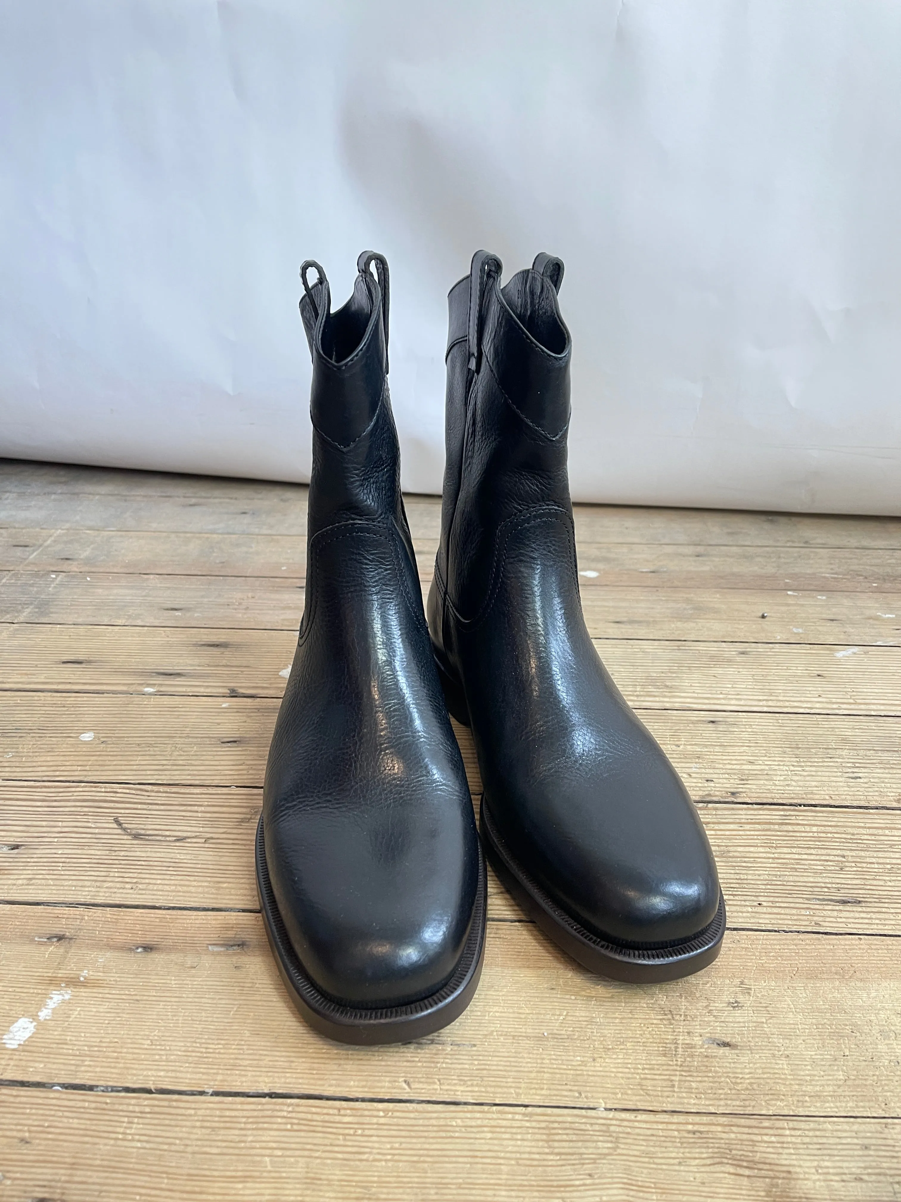 Lemaire Leather Western Boots (39)