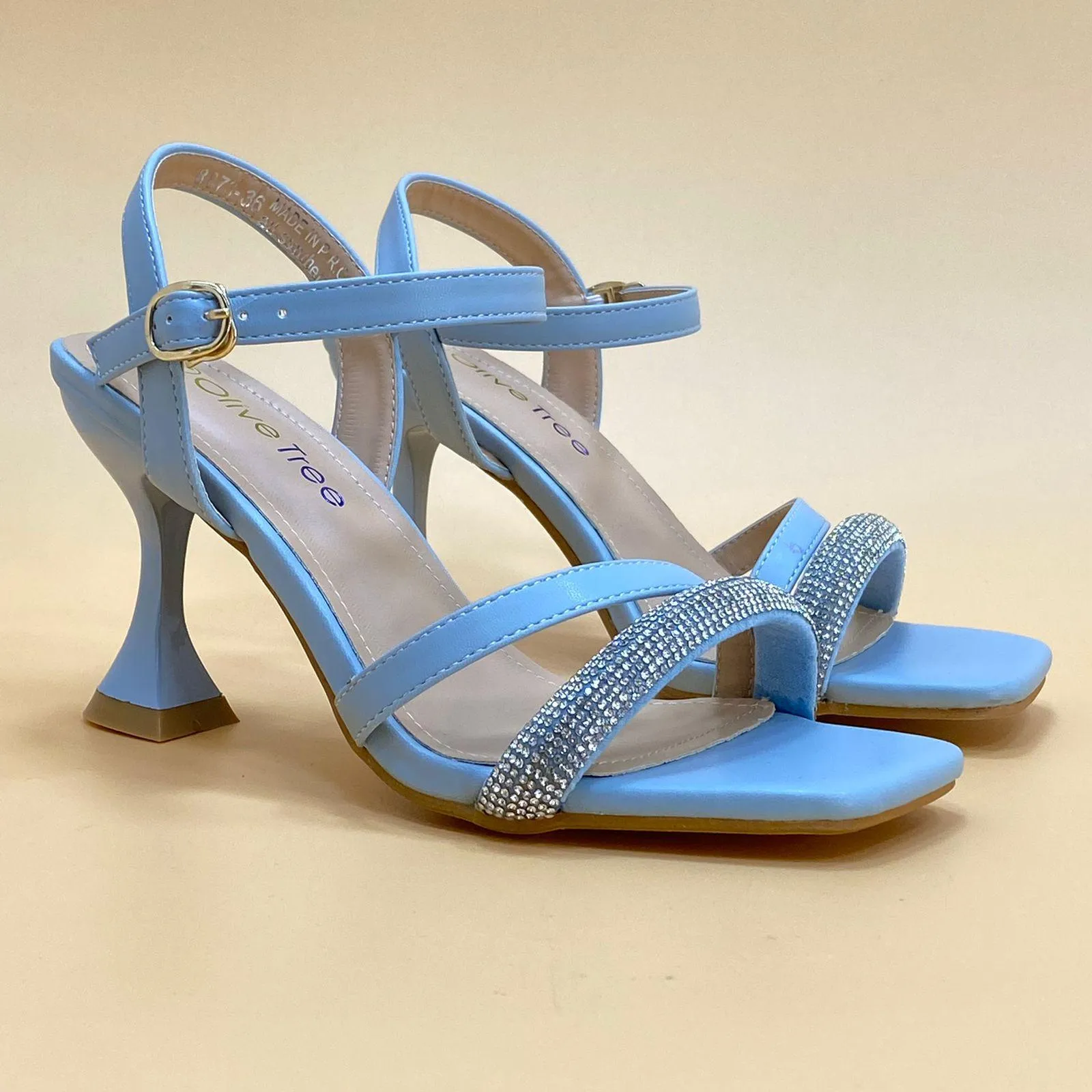 NEW ,  WOMEN SANDAL HEELS W313