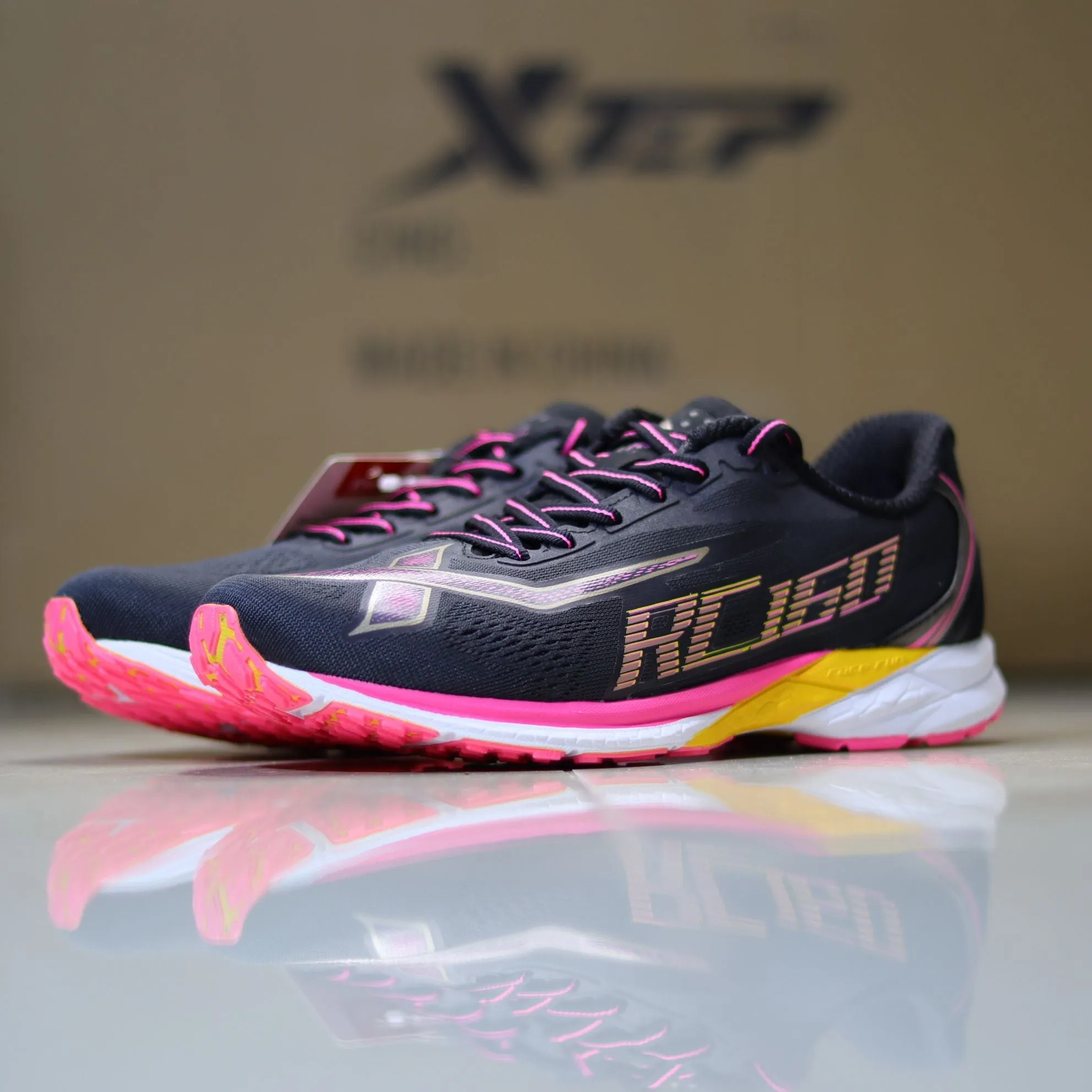 X34 - Women's Speed Running Shoe By Xtep